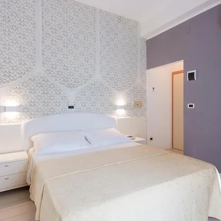 Sirena Boutique 3*