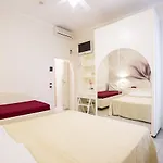 Sirena Boutique Hotel 3*