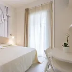 Sirena Boutique