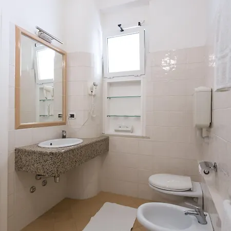 Sirena Boutique 3*