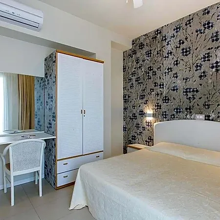 Hotel Sirena Boutique 3*