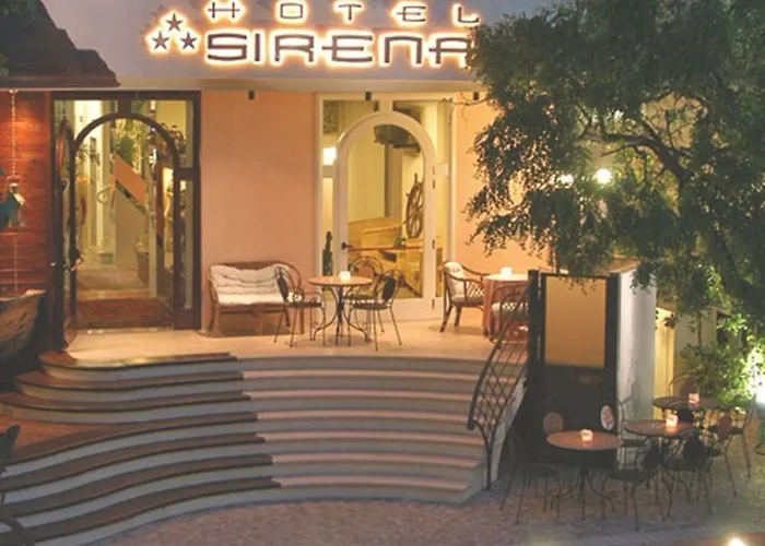 Sirena Boutique Hotel 3*