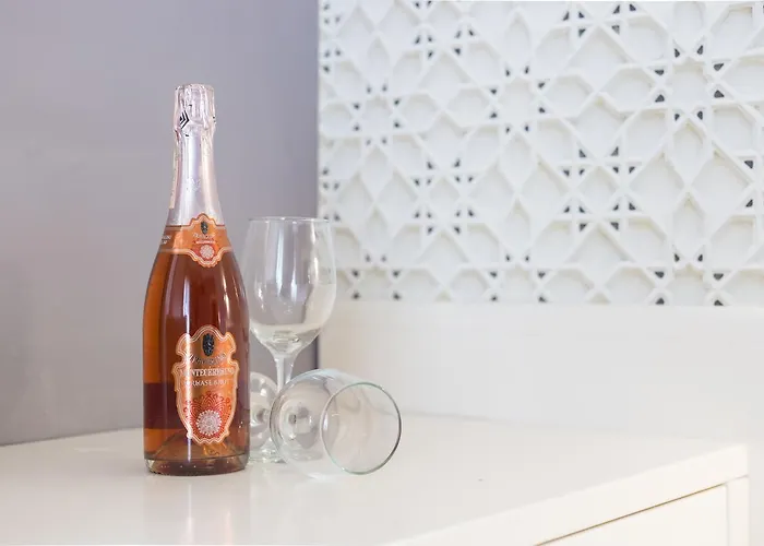 Sirena Boutique Hotel 3*